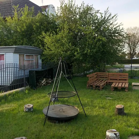 Alojamento de Turismo Selvagem Przy Brzegu Chlapowo