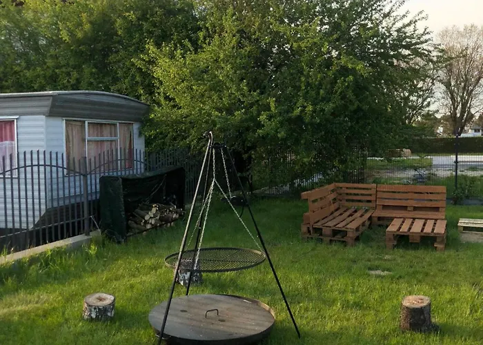 אכסניה Przy Brzegu Chlapowo